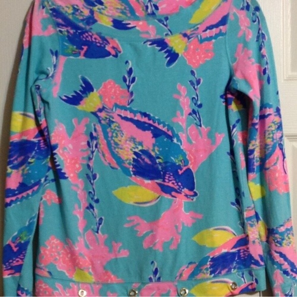 LILLY PULITZER Size X-Small Blue Pink Fish Cotton Spandex Grommet Long Sleeve - Picture 3 of 7